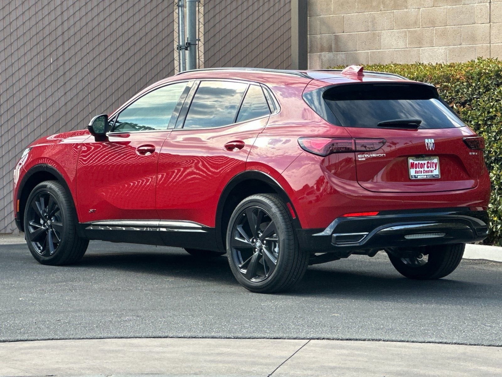 2025 Buick Envision Sport Touring photo 5