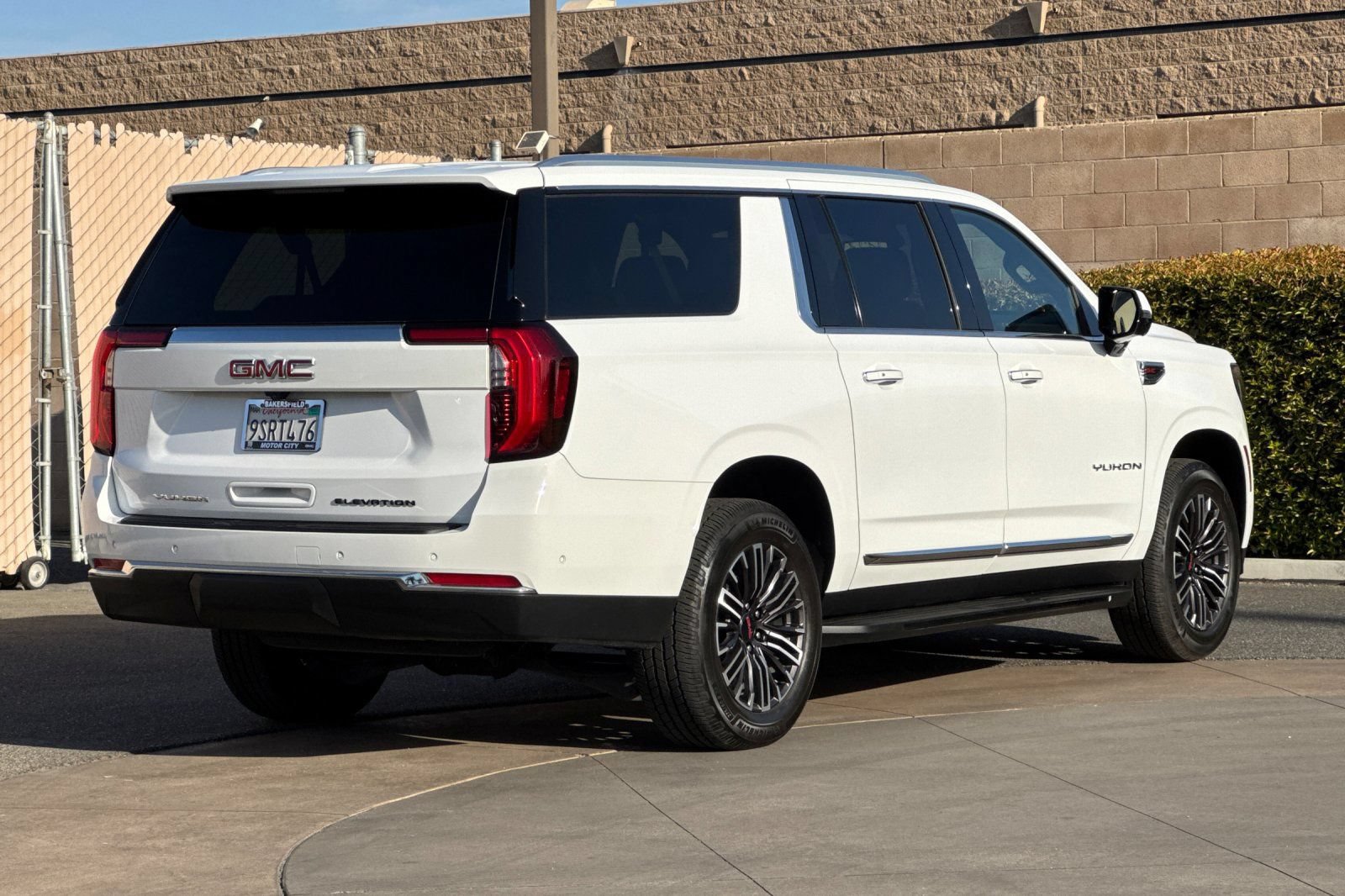 Used 2025 GMC Yukon XL Elevation SUV
