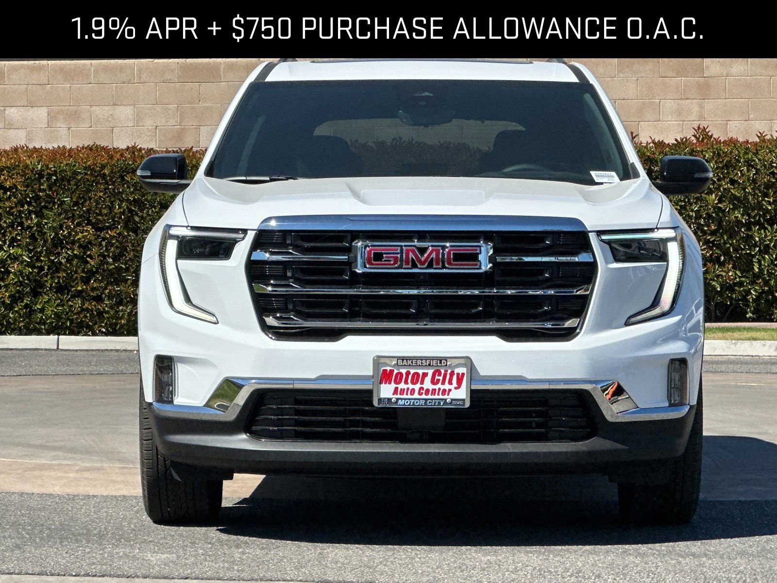 2026 GMC Acadia Elevation photo 3