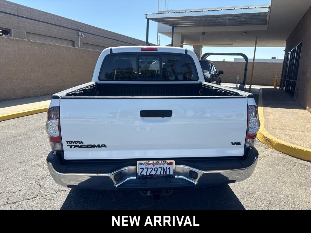 Used 2014 Toyota Tacoma DBL CAB 4WD V6 AT Truck Double Cab