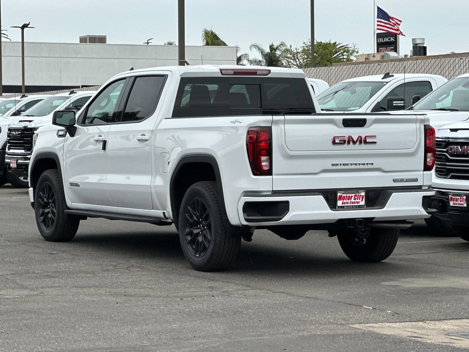 2026 GMC Sierra 1500 Elevation photo 4