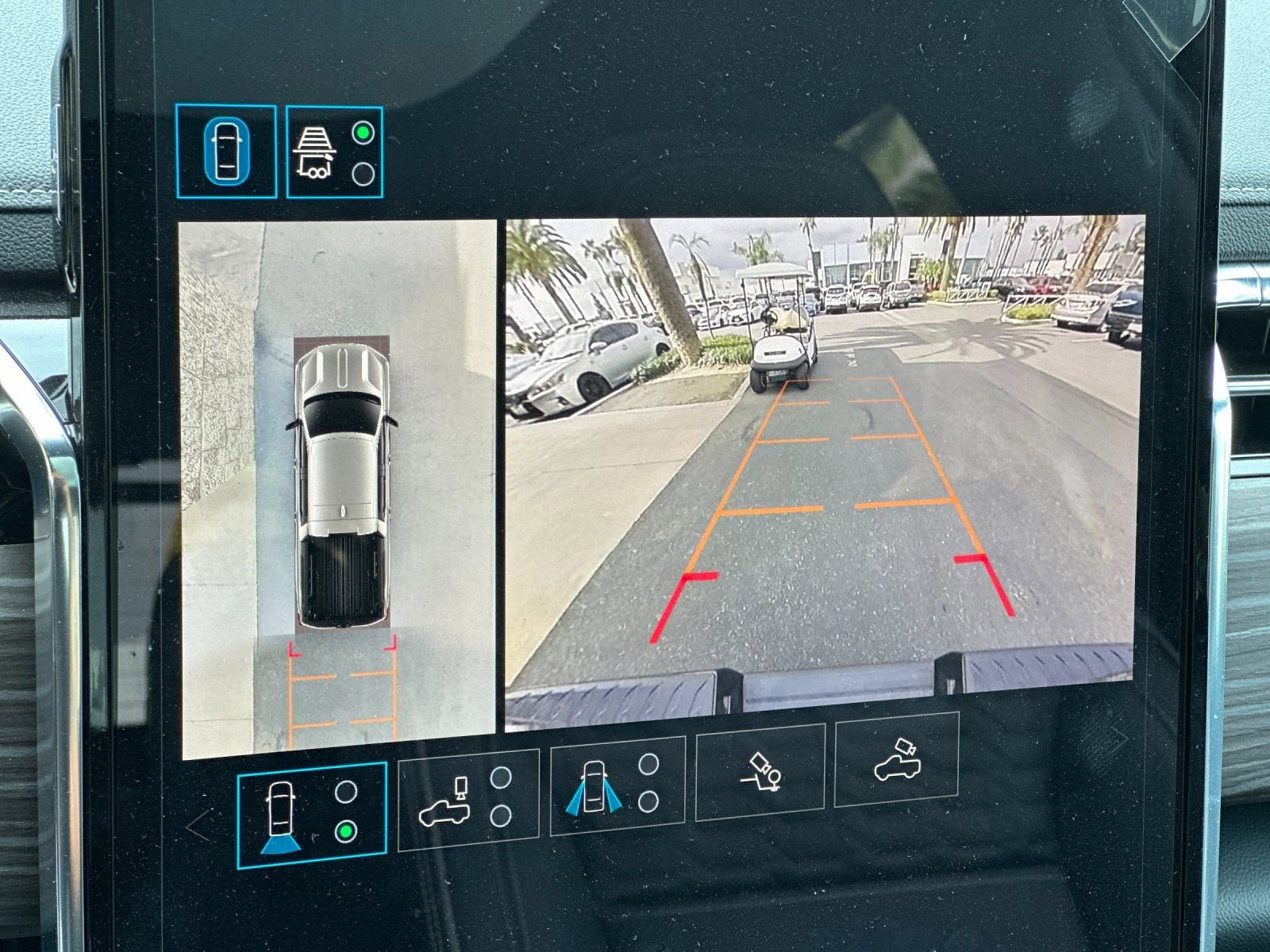 2025 GMC Sierra EV Denali - Photo 19