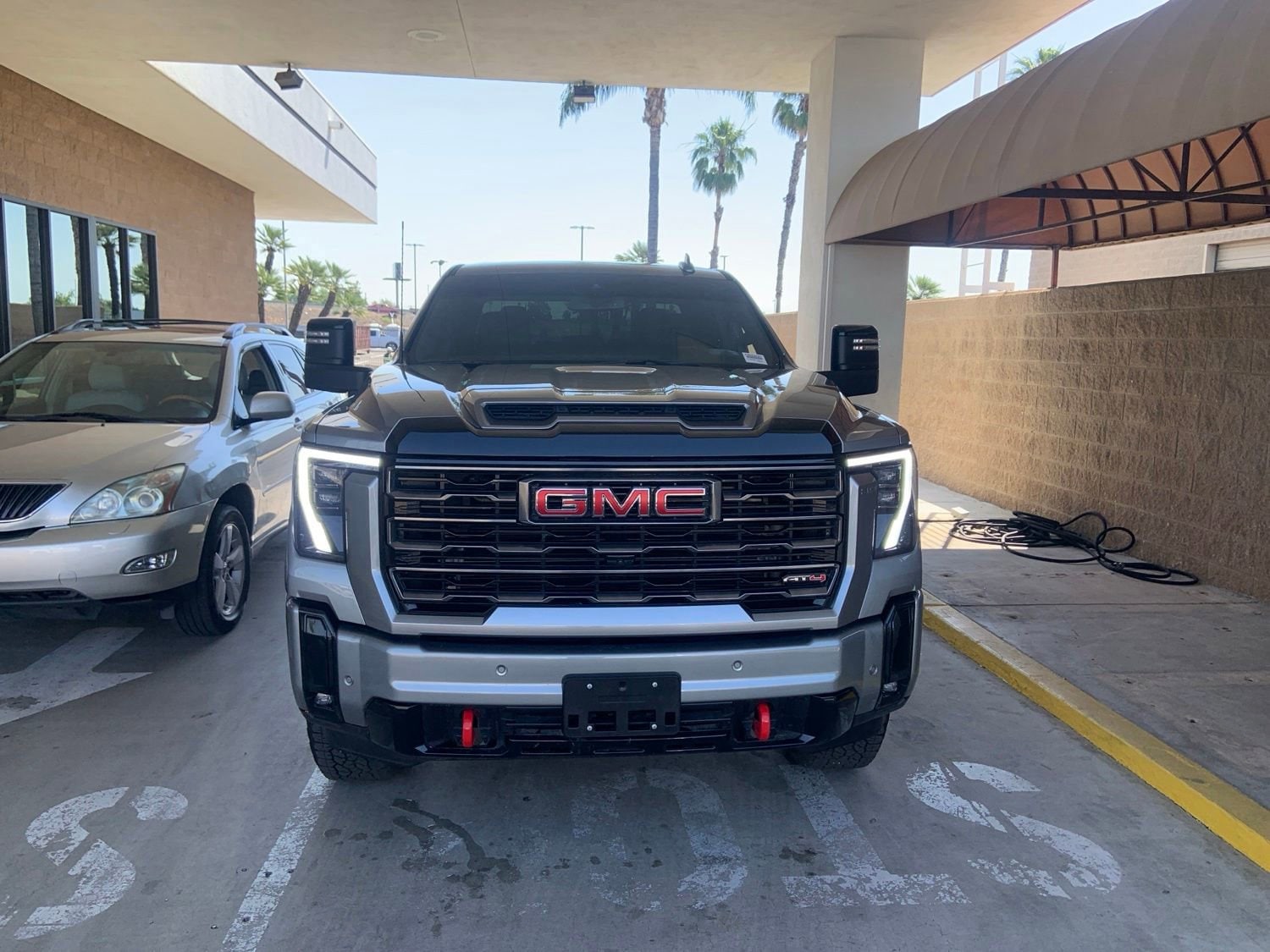2025 GMC Sierra 2500 HD AT4 photo 2