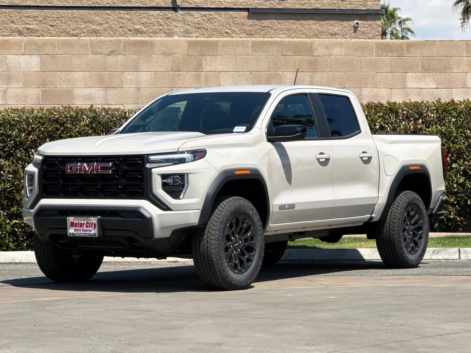 2026 GMC Canyon Elevation photo 6