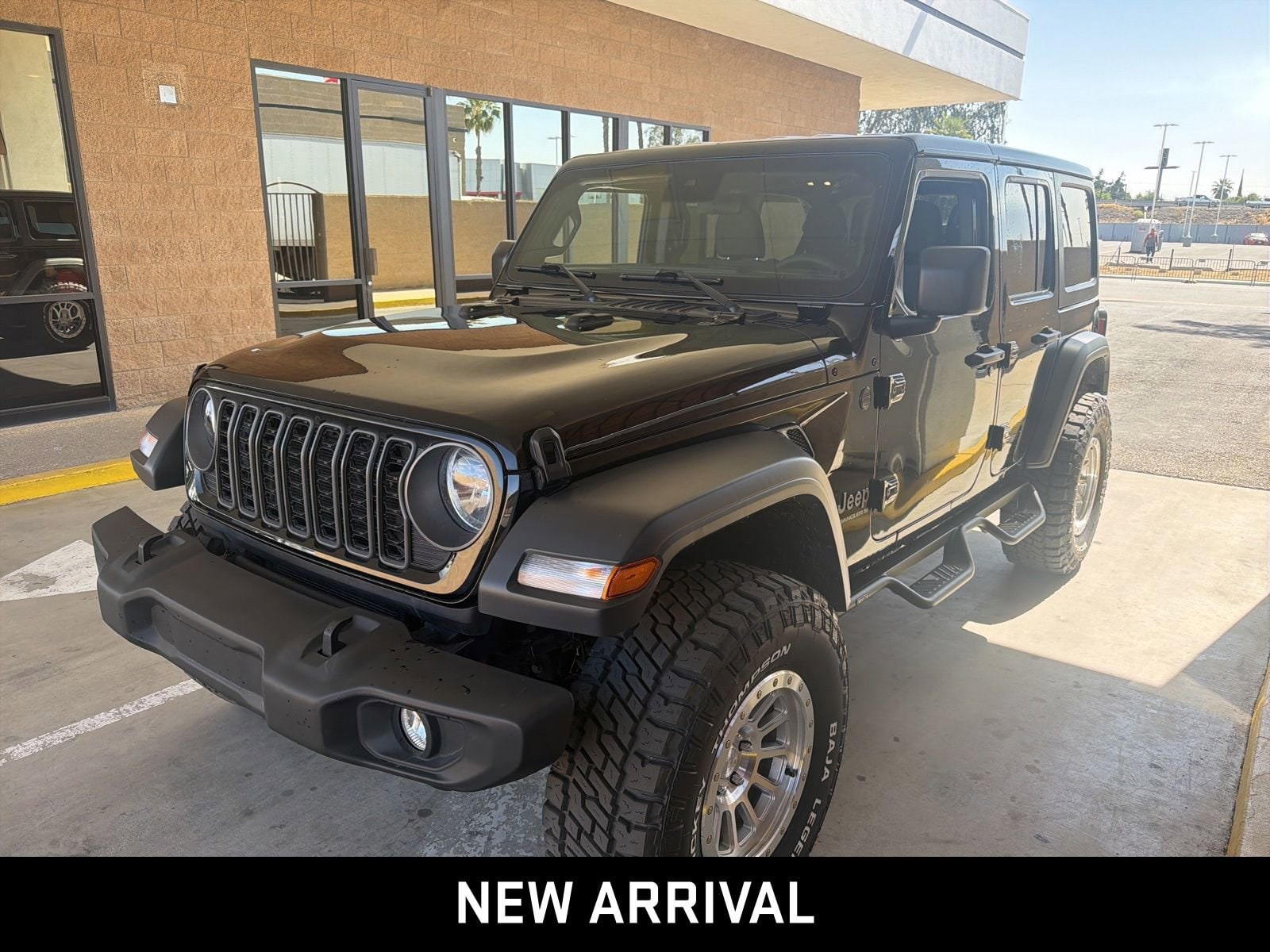 2025 Jeep Wrangler Sport S's photo