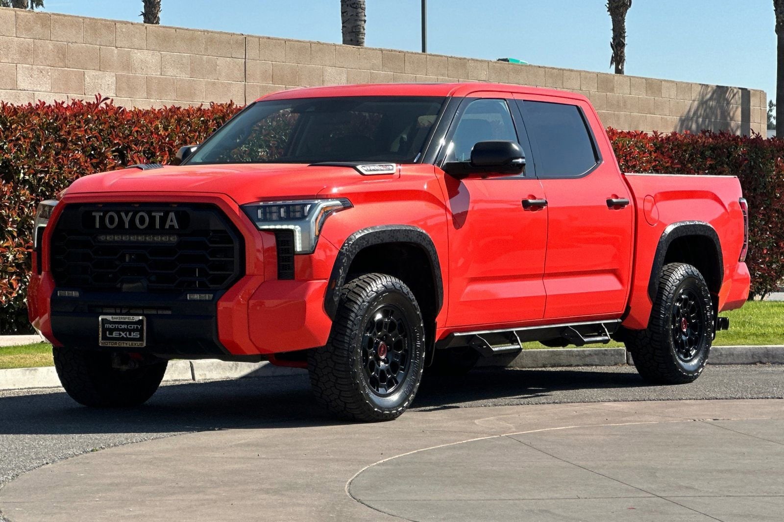 2023 Toyota Tundra 4WD TRD Pro Hybrid photo 3