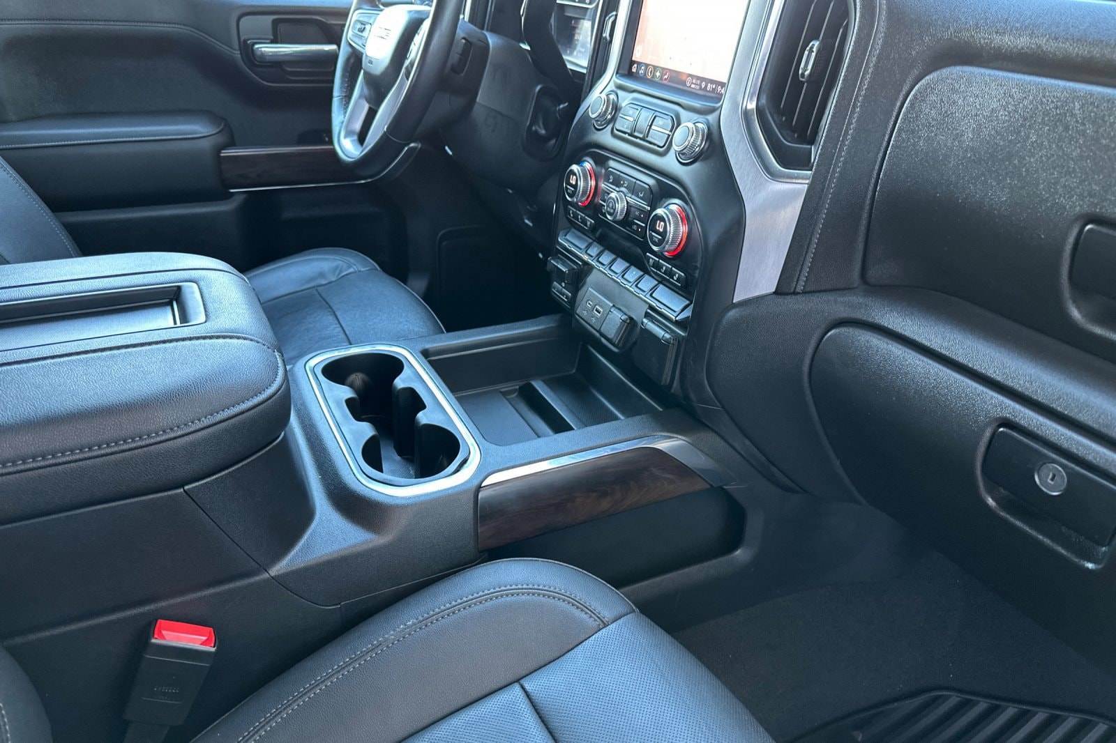 2022 GMC Sierra 1500 Limited SLT - Photo 16