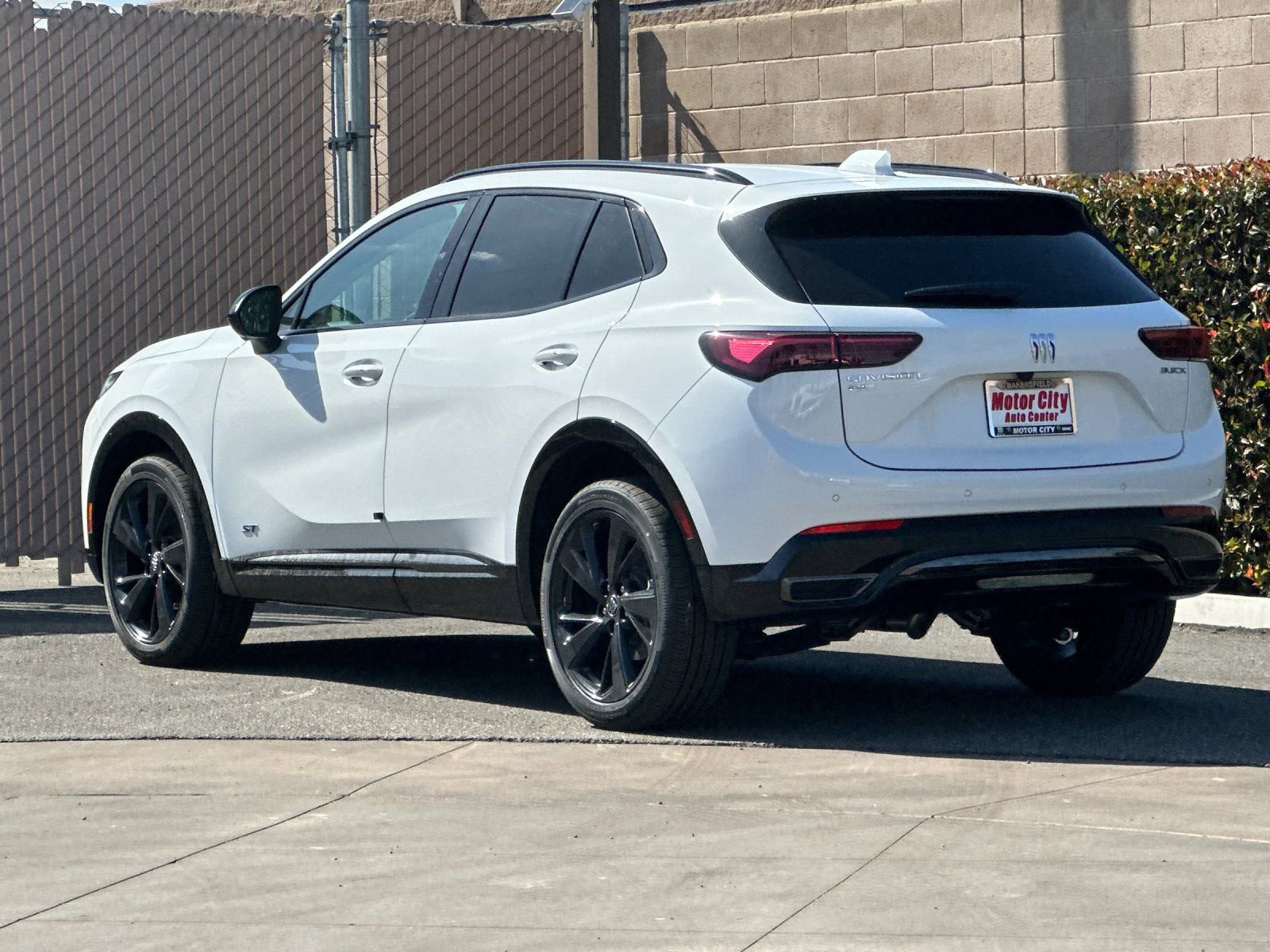 2026 Buick Envision Sport Touring photo 4