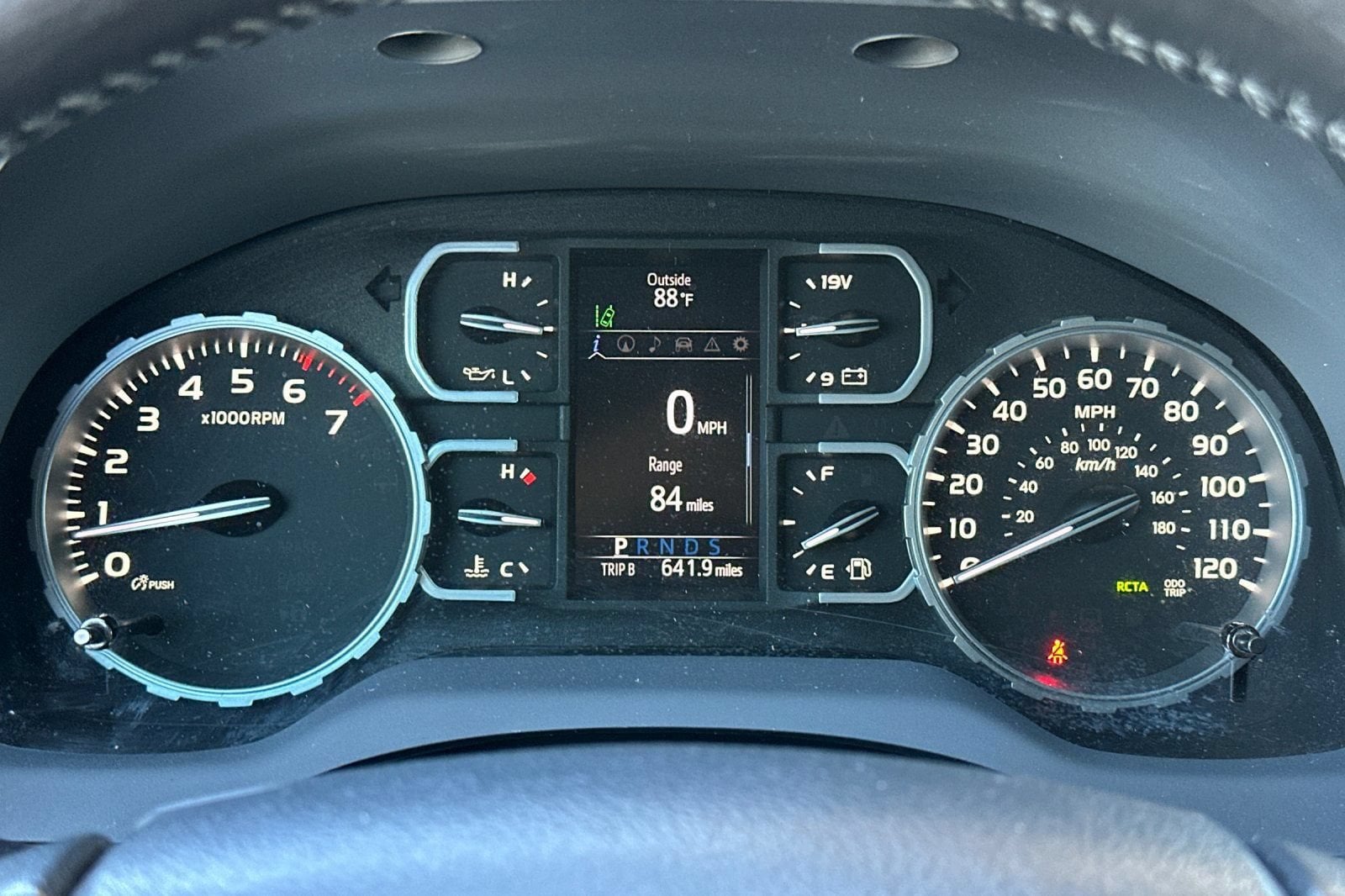 2019 Toyota Tundra Limited - Photo 23