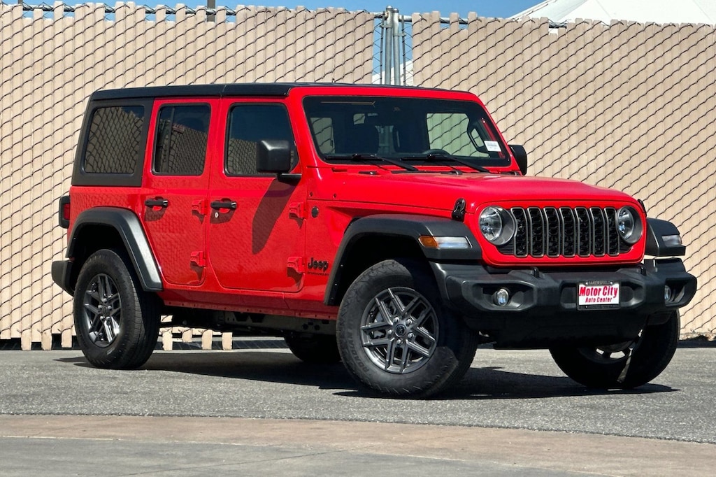 Used 2025 Jeep Wrangler 4-Door Summit 4x4 SUV