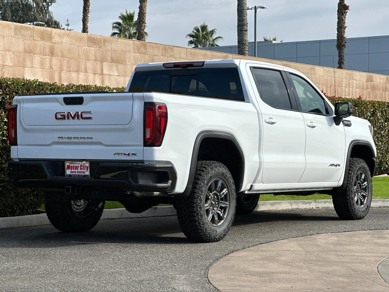 2026 GMC Sierra 1500 AT4X photo 2