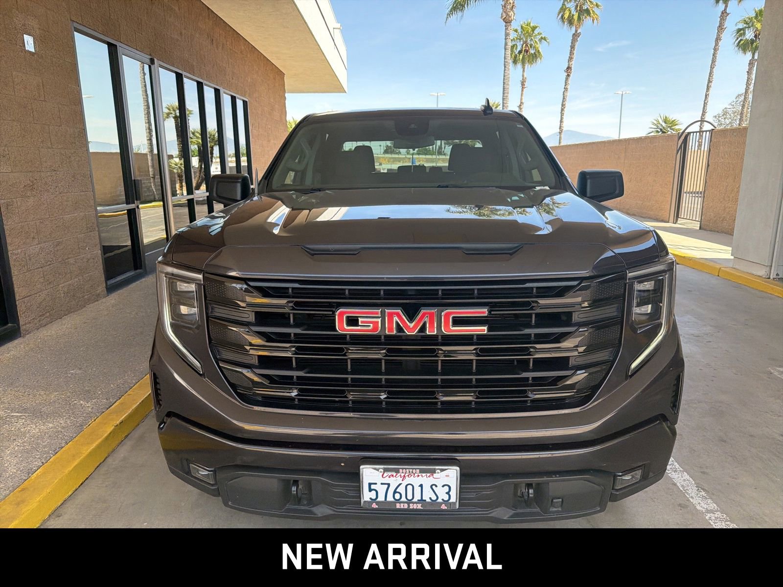 2022 GMC Sierra 1500 Elevation photo 2