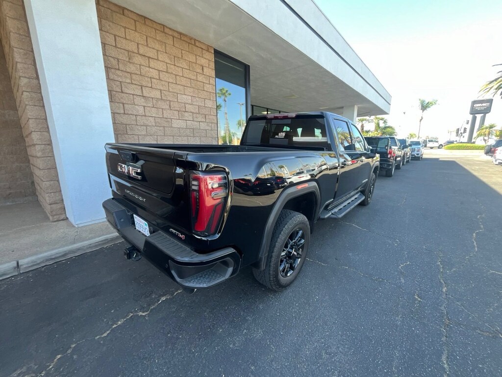 Used 2024 GMC Sierra 2500 HD AT4 Truck Crew Cab