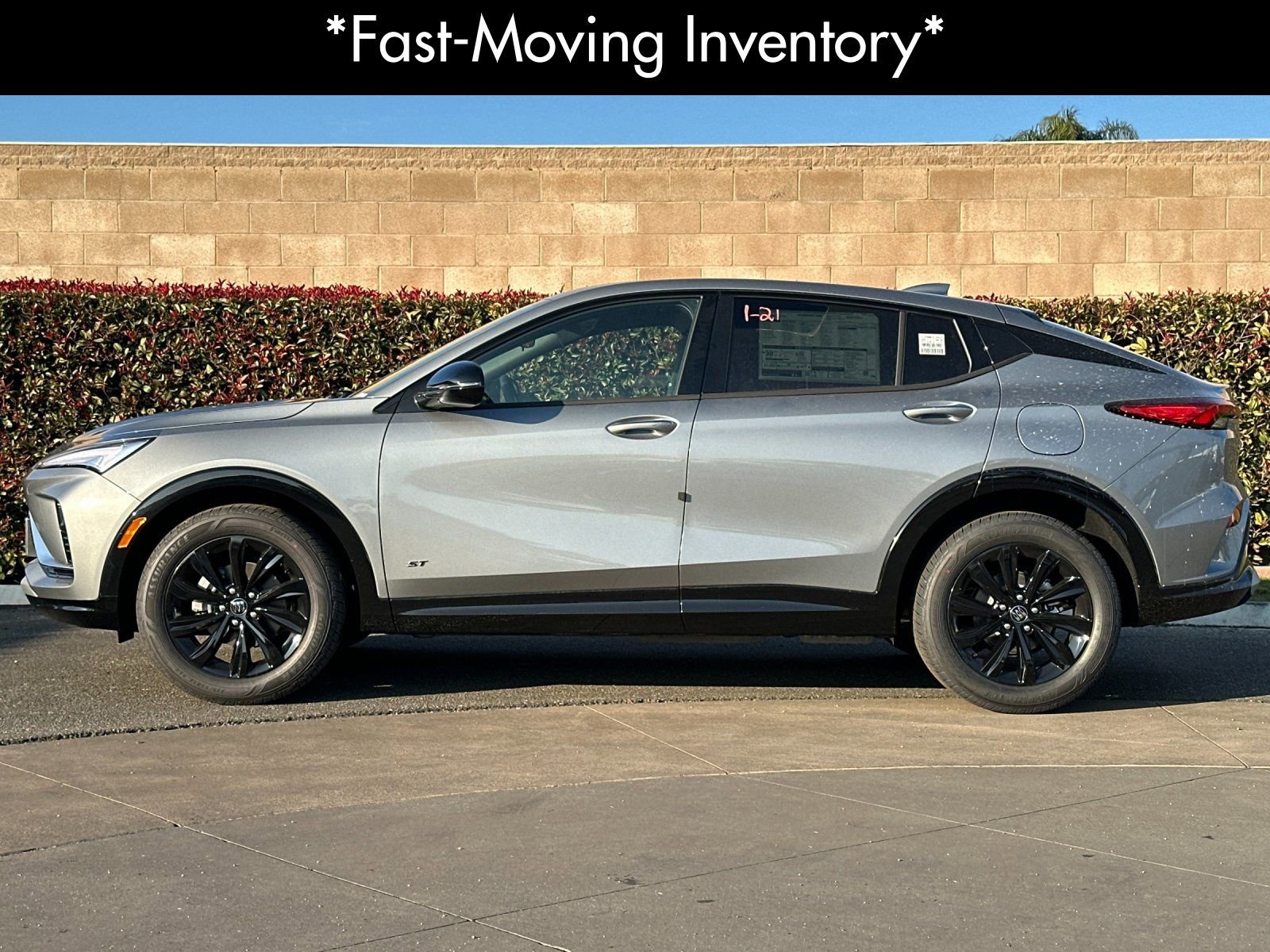 2026 Buick Envista Sport Touring photo 5