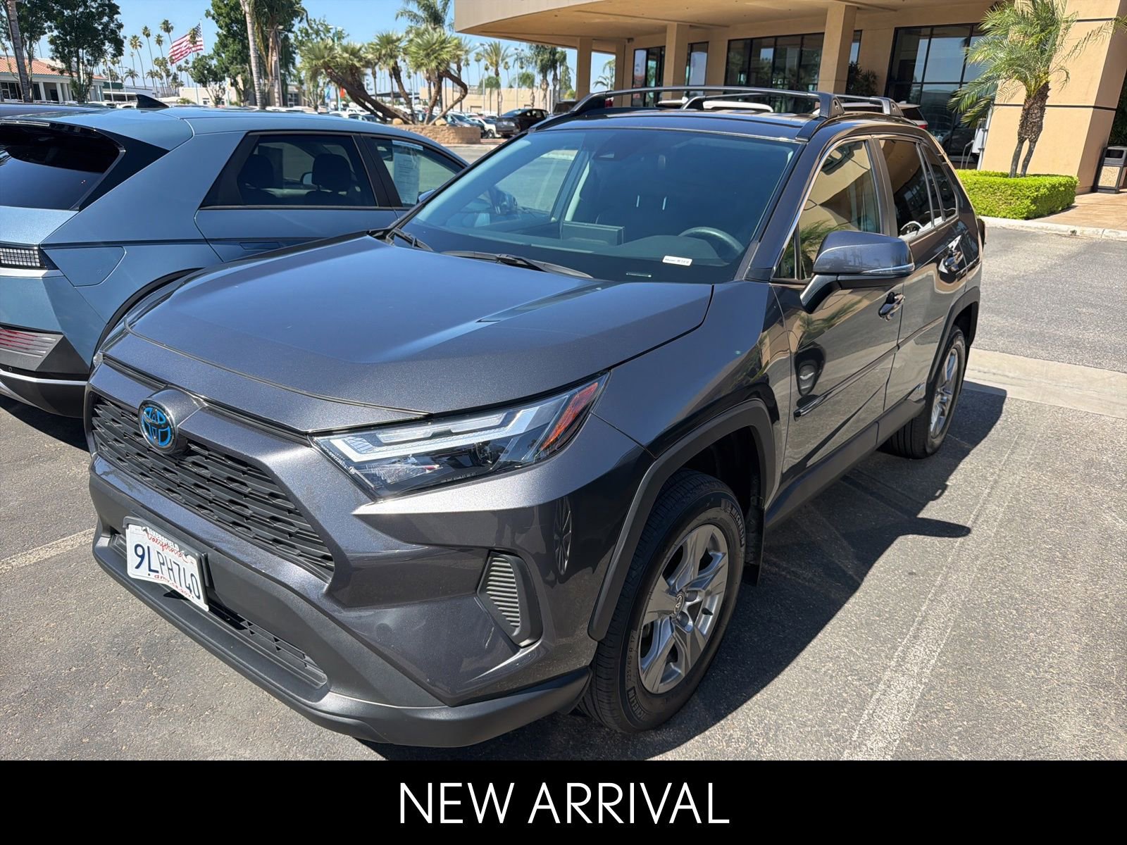 2024 Toyota RAV4 Hybrid XLE AWD's photo