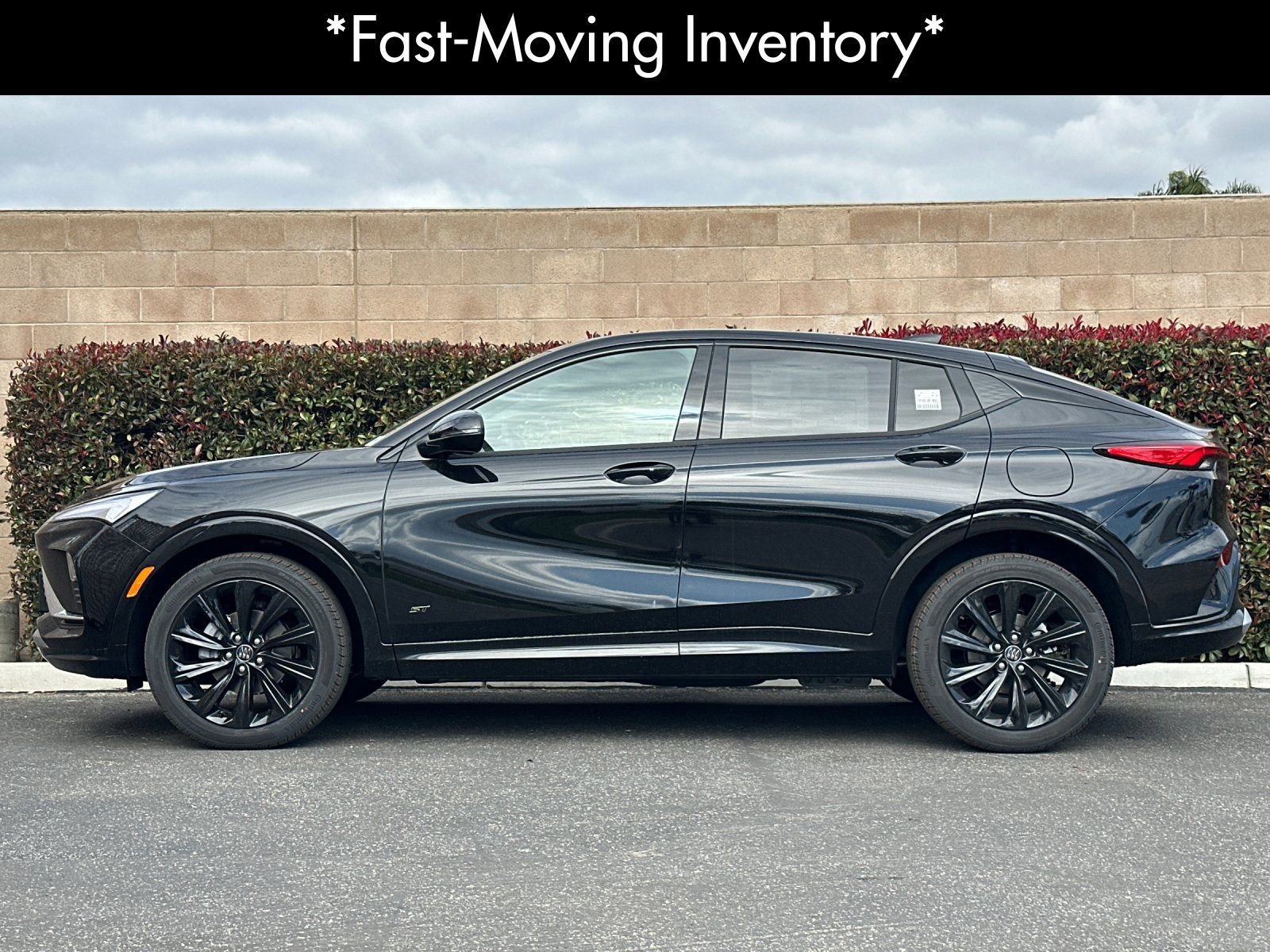 2026 Buick Envista Sport Touring photo 5