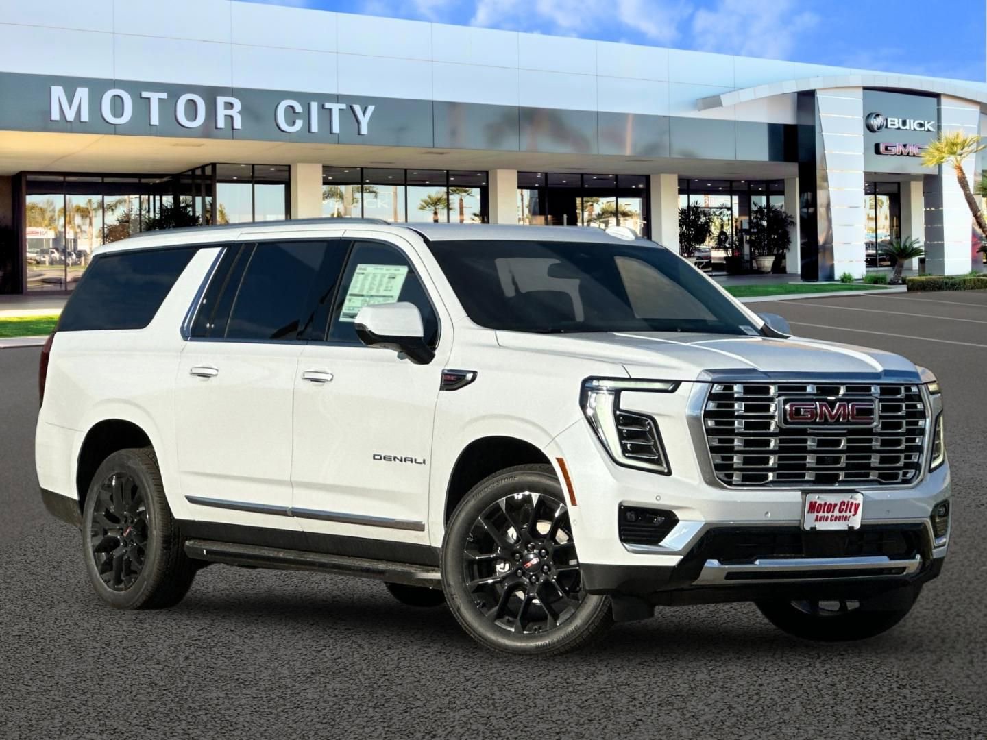 2026 Gmc Yukon XL Denali photo 2