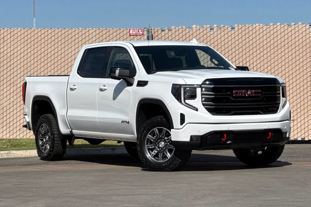 Used 2025 GMC Sierra 1500 AT4 Truck