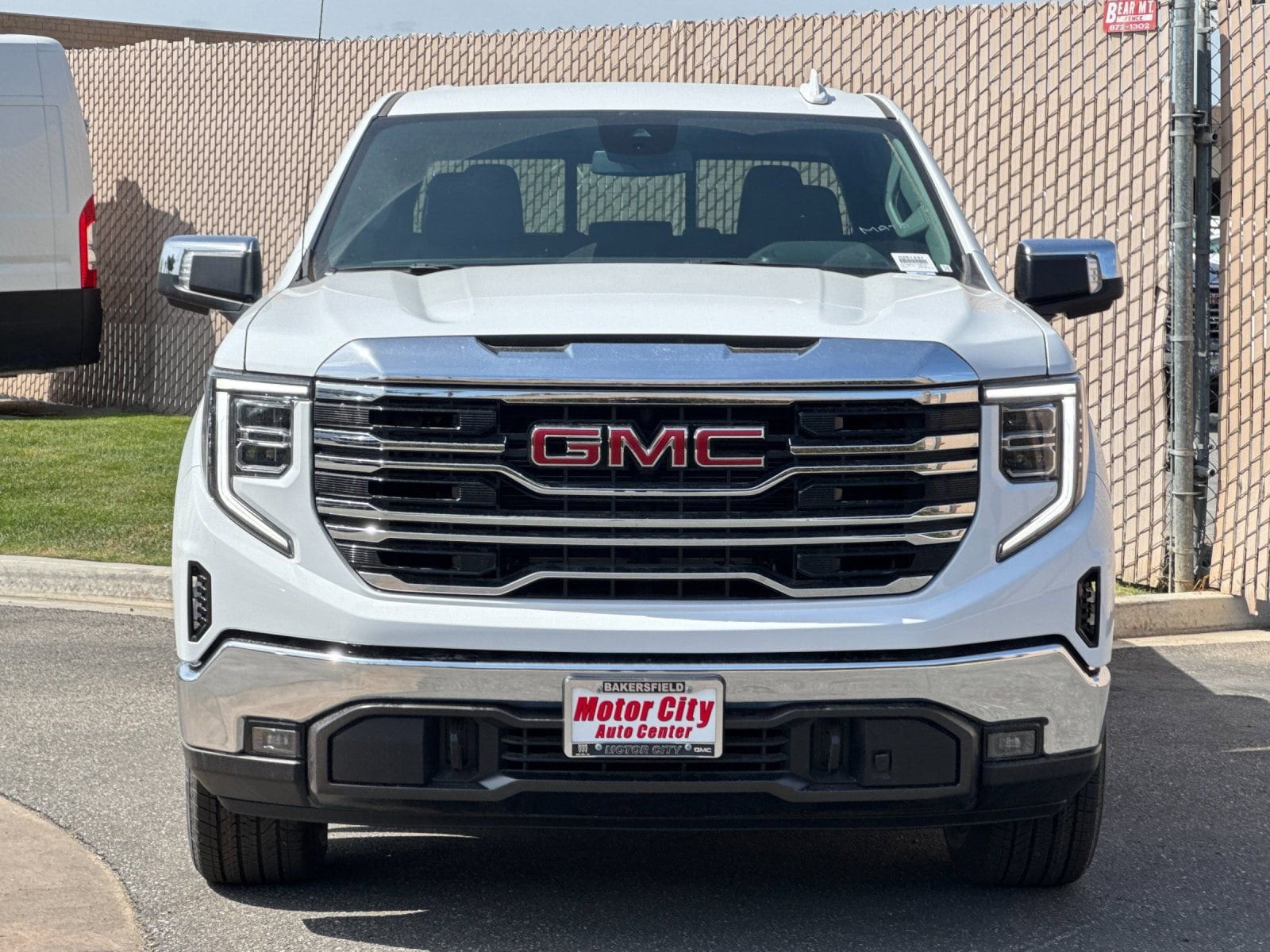 2026 GMC Sierra 1500 SLT photo 3