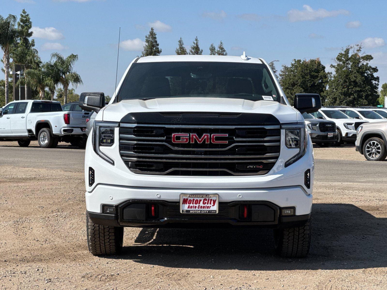 2026 GMC Sierra 1500 AT4 - Photo 8