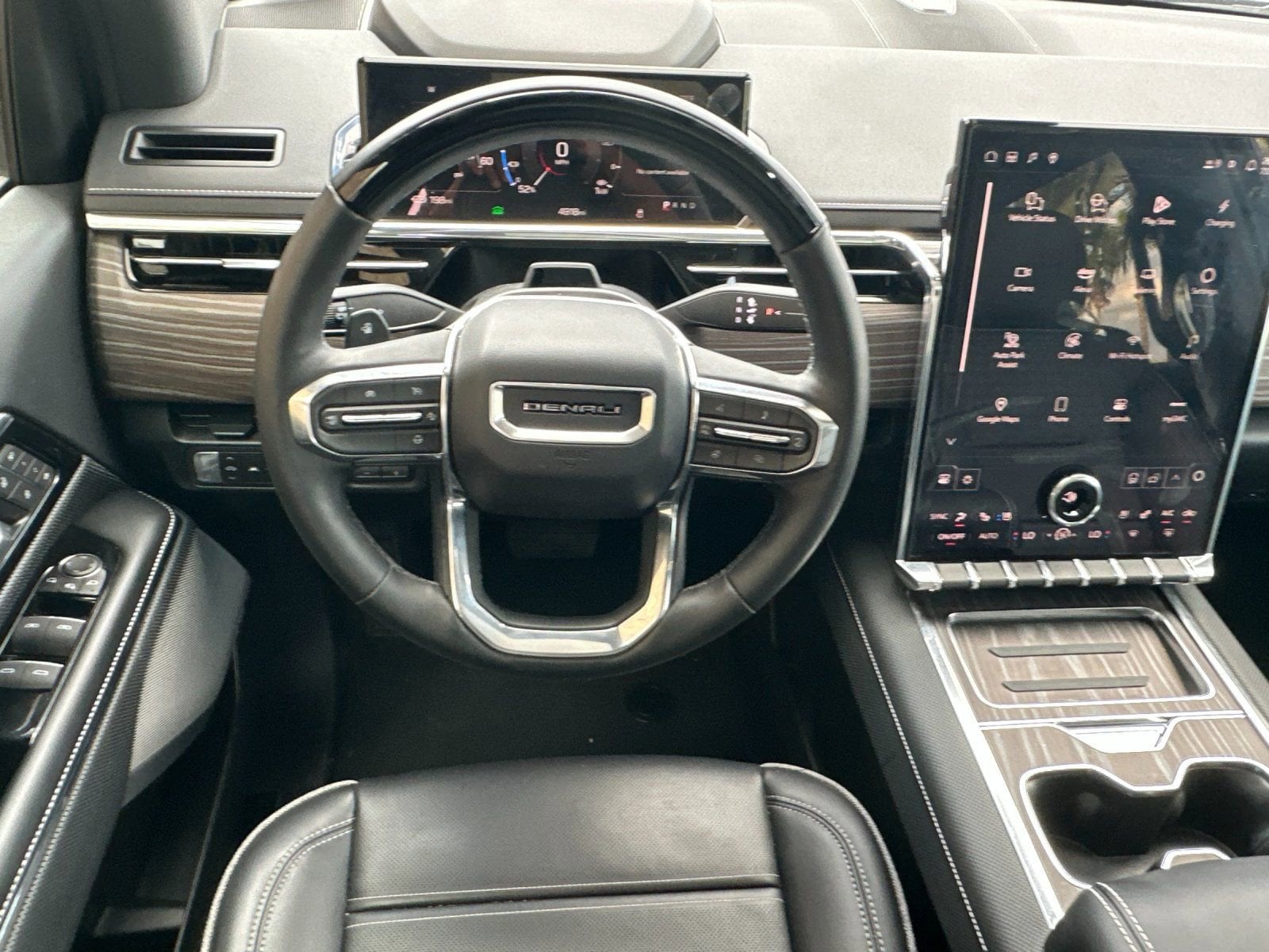 2025 GMC Sierra EV Denali - Photo 14