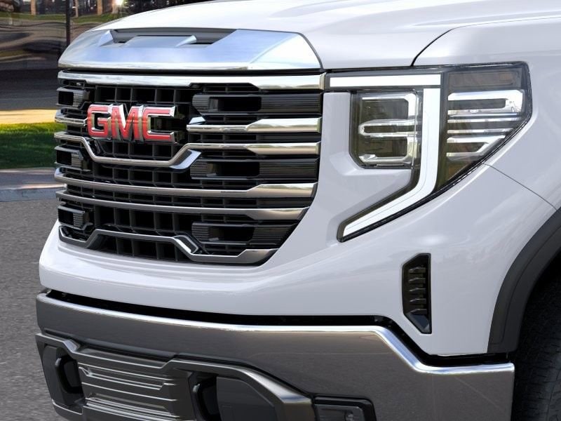 2026 GMC Sierra 1500 SLT - Photo 13