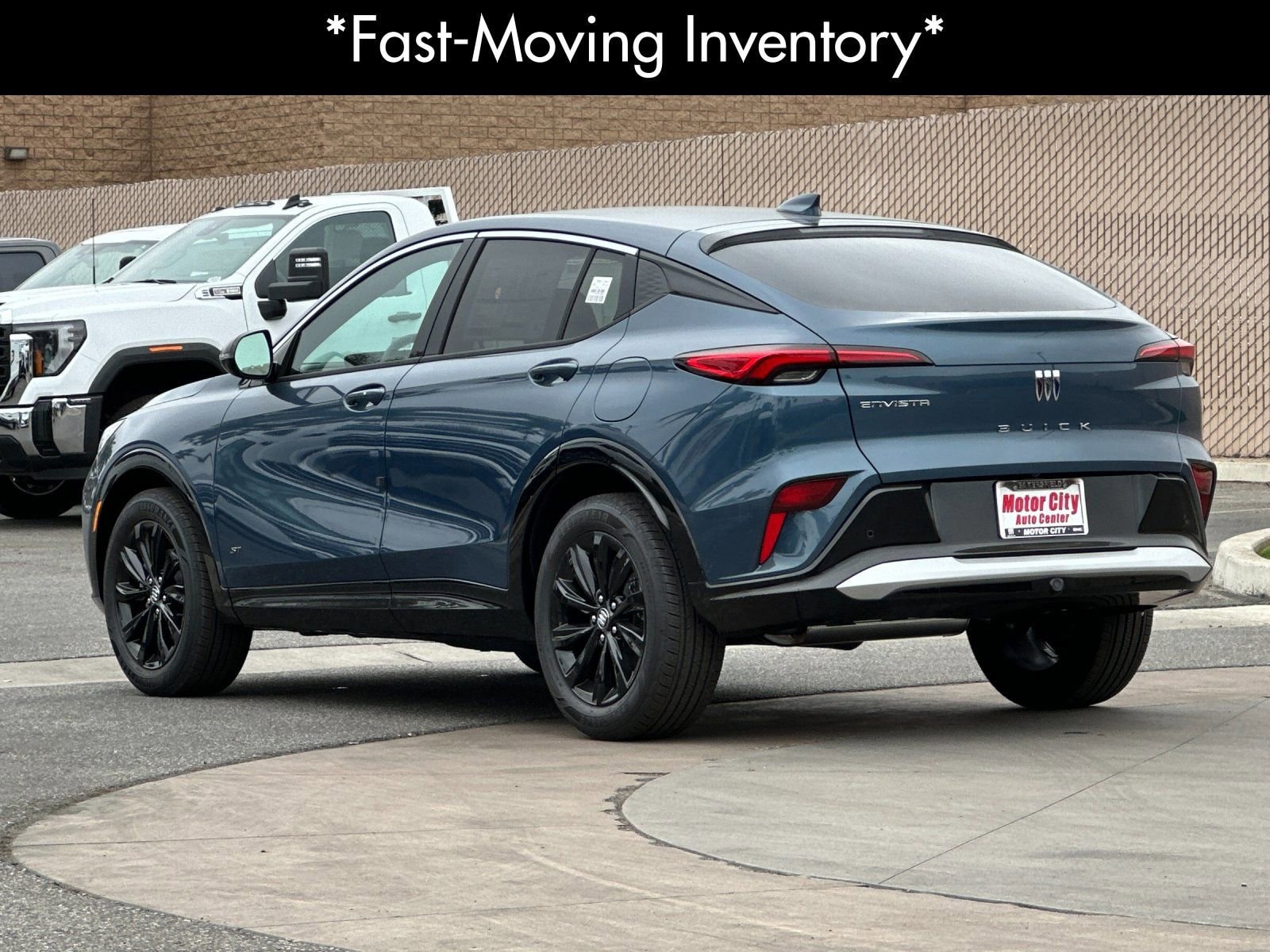 2026 Buick Envista Sport Touring photo 4