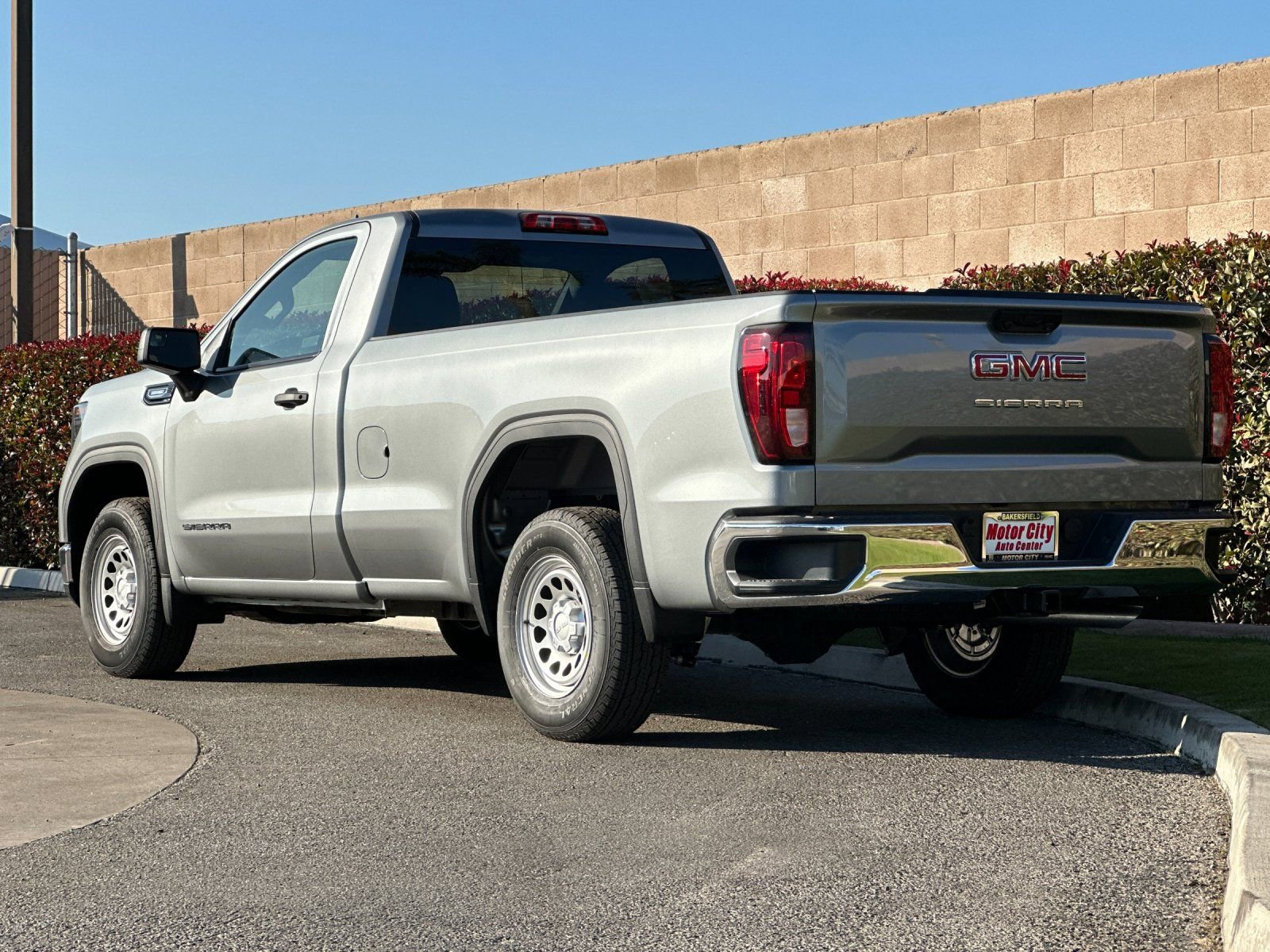 2026 GMC Sierra 1500 Pro photo 4
