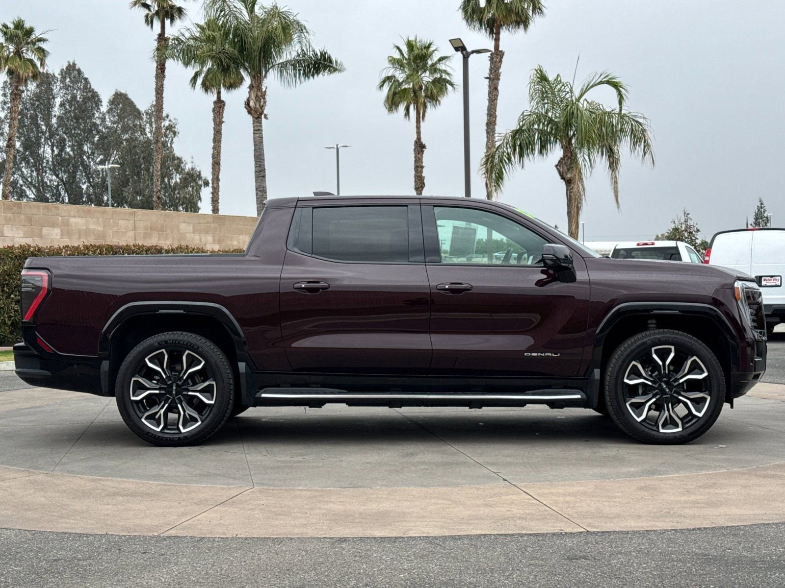 Used 2025 GMC Sierra EV Denali with VIN 1GT10MED1SU410132 for sale in Bakersfield, CA
