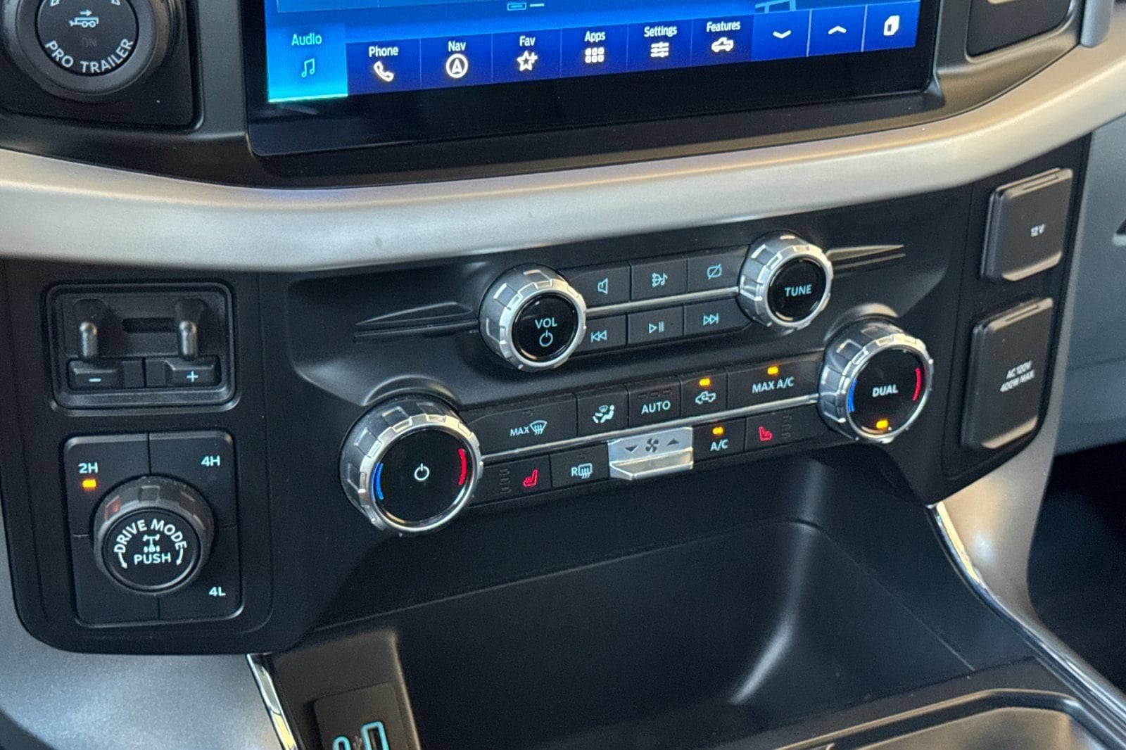 2023 Ford F-150 XLT - Photo 20