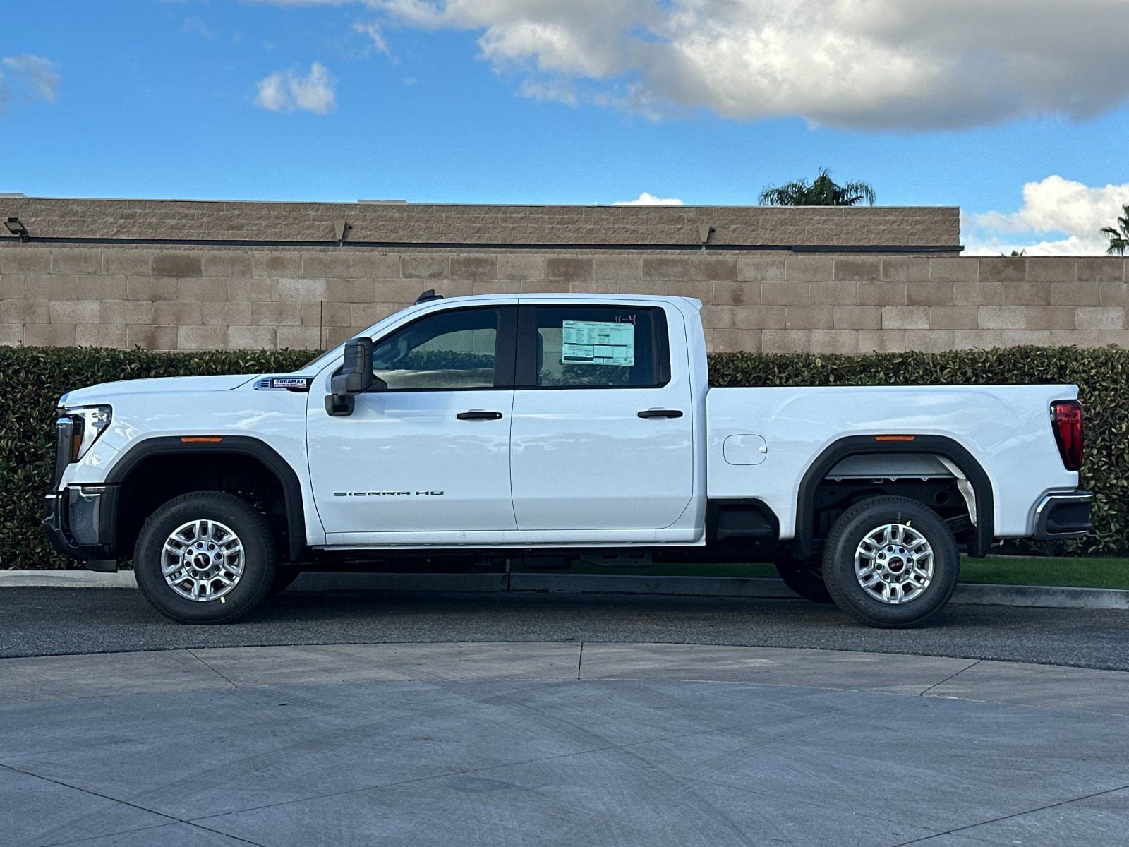 2026 GMC Sierra 2500 HD Pro photo 5