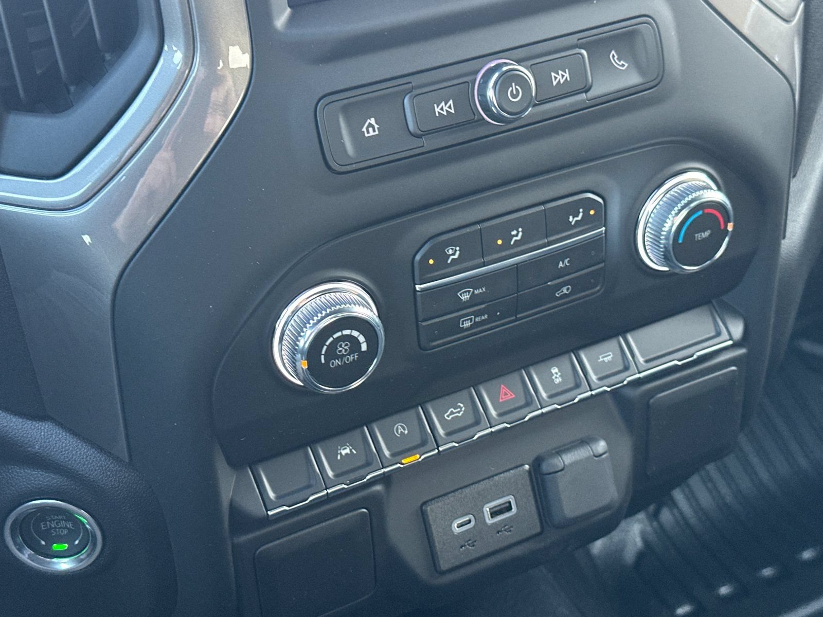 2026 GMC Sierra 1500 Pro - Photo 18