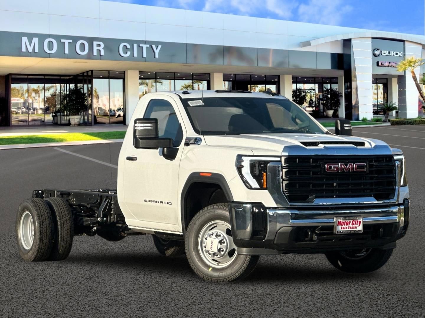 2026 GMC Sierra 3500 Chassis Cab Pro's photo