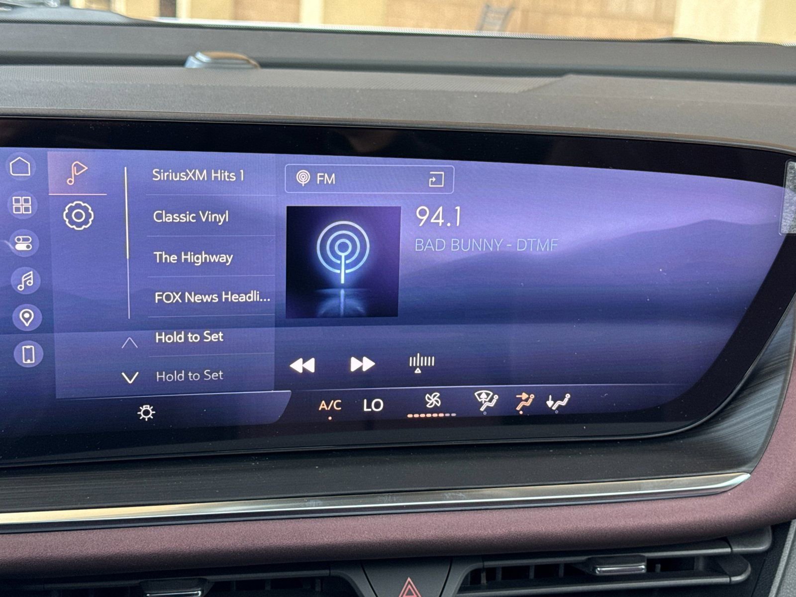 2026 Buick Envision Sport Touring - Photo 17