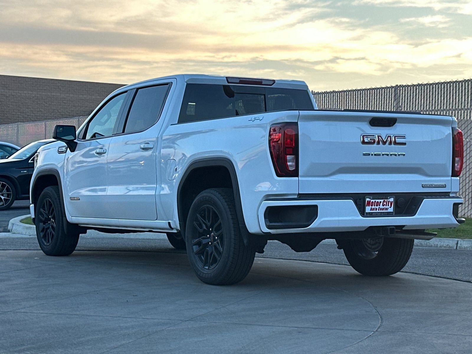 2026 GMC Sierra 1500 Elevation photo 4