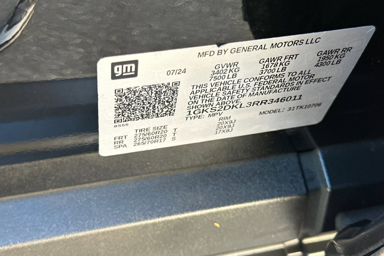 2024 GMC Yukon Denali - Photo 30