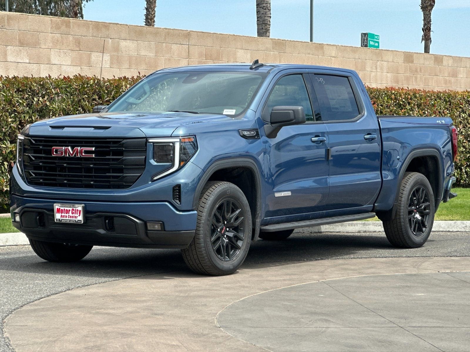 2026 GMC Sierra 1500 Elevation photo 6