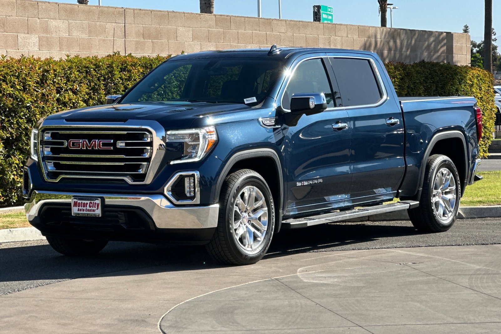 2022 GMC Sierra 1500 Limited SLT - Photo 8
