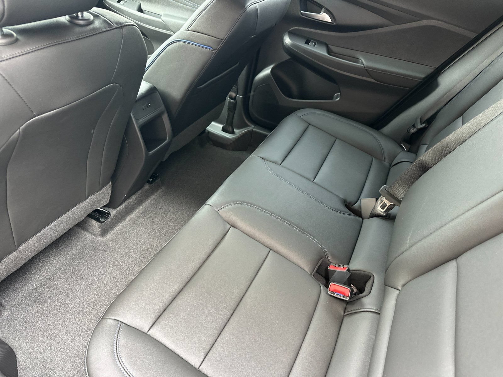 2026 Buick Envista Sport Touring - Photo 11