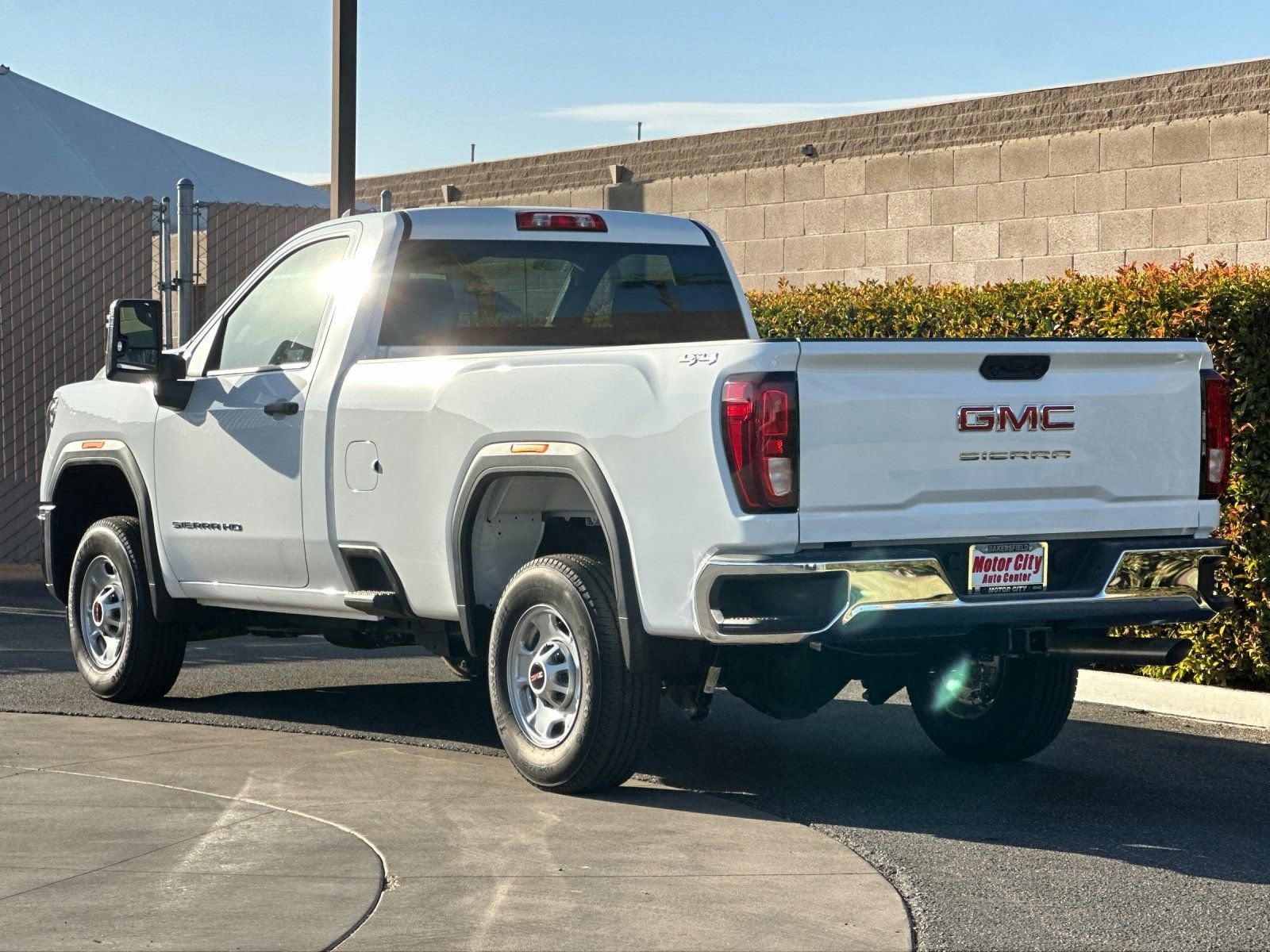 2025 GMC Sierra 2500 HD Pro photo 5