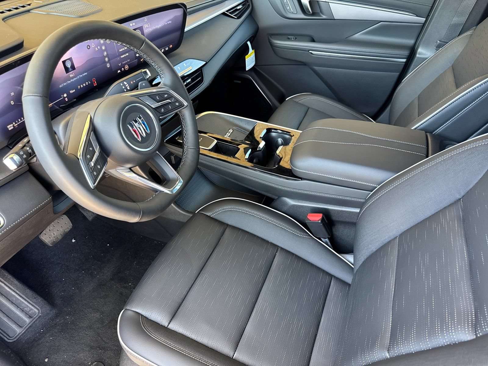 2026 Buick Enclave Sport Touring - Photo 9