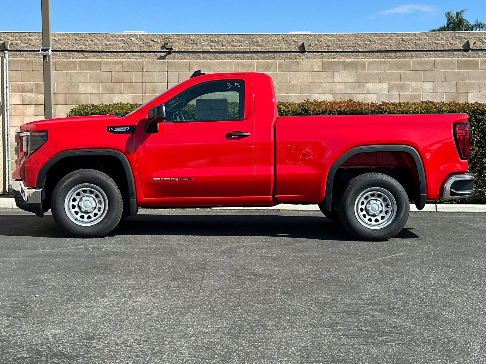 2026 GMC Sierra 1500 Pro photo 5