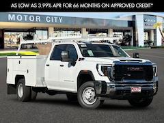 2026 GMC Sierra 3500 HD Chassis Cab Pro Truck