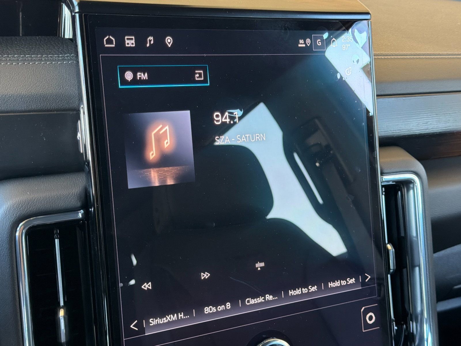 2026 GMC Yukon Denali - Photo 18