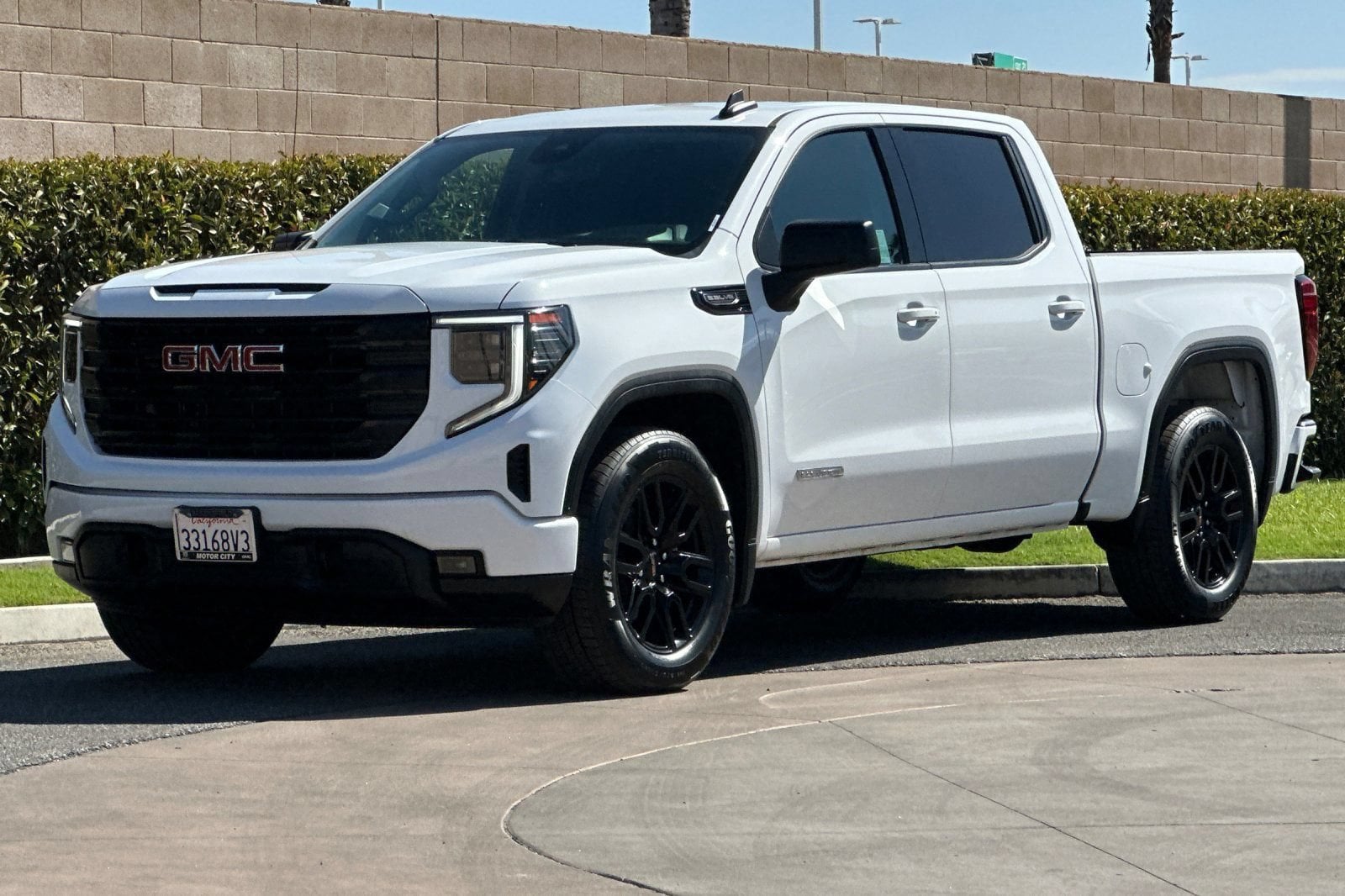 2023 GMC Sierra 1500 Elevation - Photo 8