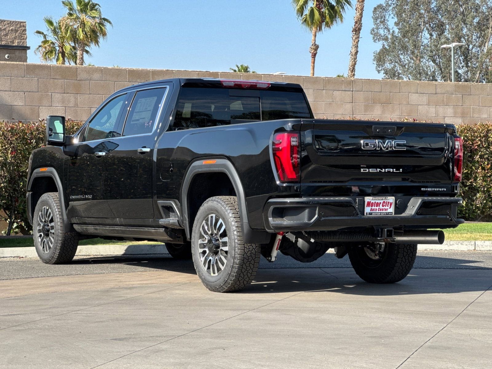 2026 GMC Sierra 2500HD Denali Ultimate - Photo 5