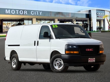2025 GMC Savana Cargo Work Van Van