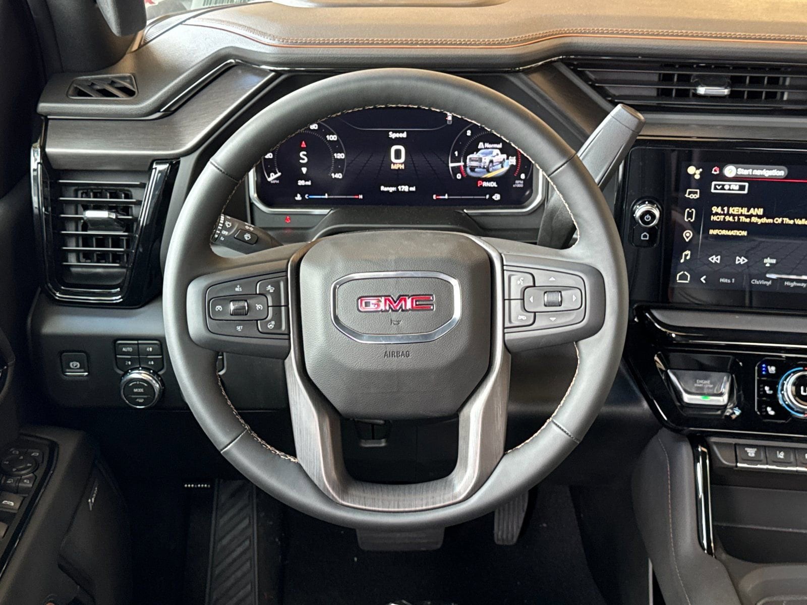 2026 GMC Sierra 2500HD AT4 - Photo 13