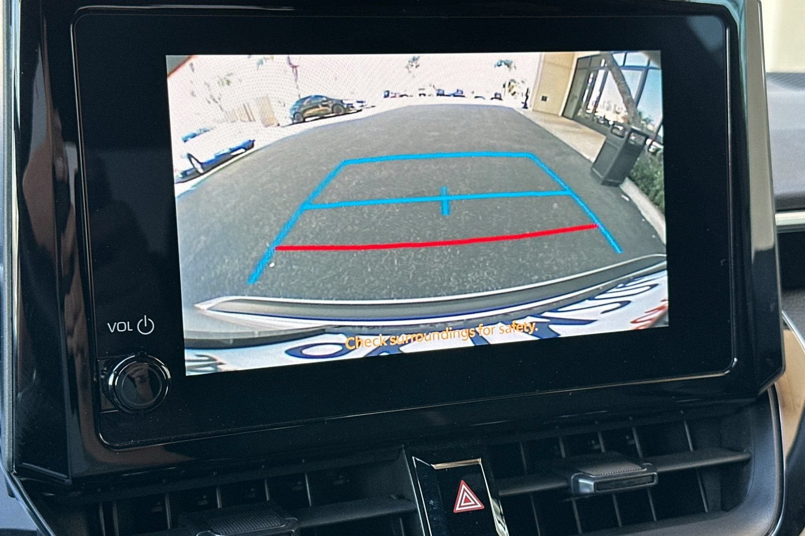 2024 Toyota Corolla SE - Photo 18