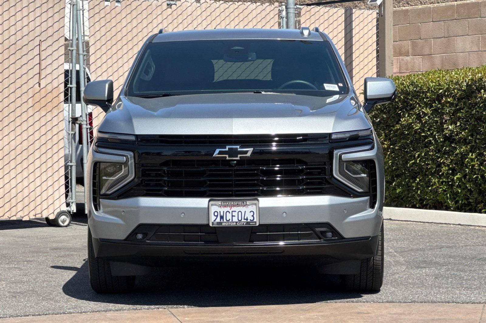 2026 Chevrolet Suburban RST - Photo 9